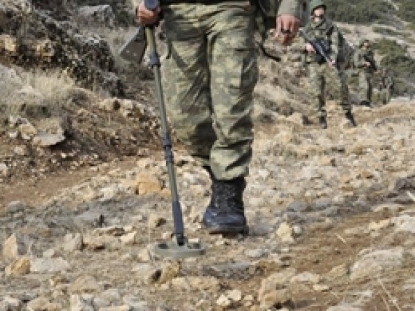 Mayın Patladı: 1 Ölü 4 Yaralı