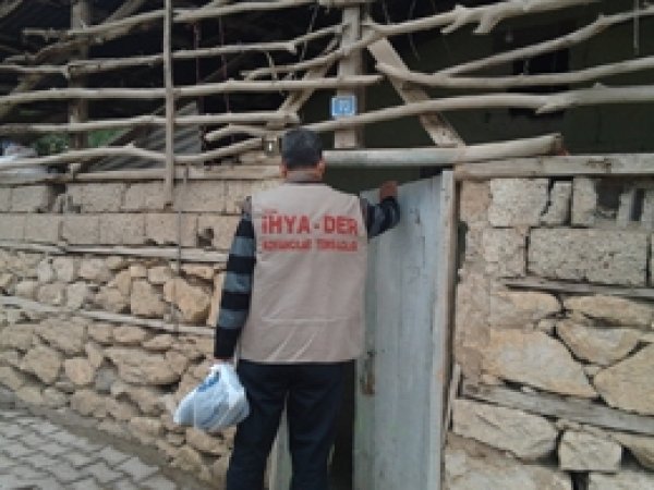Kovancılar Yeni İhya Der Fakir Aileleri Sevindirdi