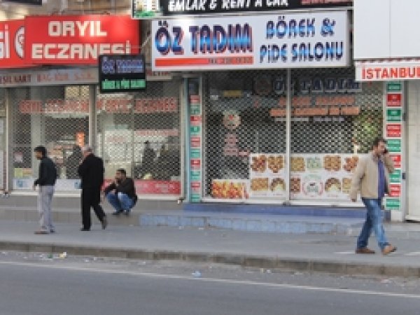 PKK/BDP'nin Bölgeden İl İl Kepenk Kapattırma Zülmü