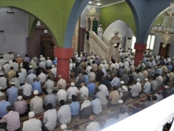 Cuma'da 'İman-Amel İlişkisi' İşlendi