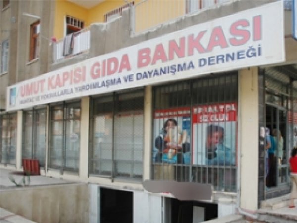 Umut Kapısı, Bayramda 8126 Aileye Umut Oldu