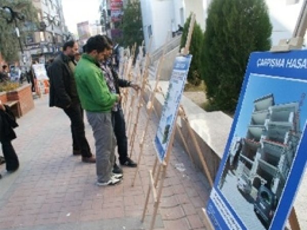 Van Sanat Sokağında 'Deprem' Sergisi