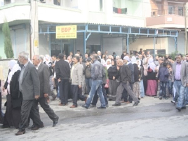 Halkın Katılım Göstermediği BDP Eylemi Gerçekleşmedi