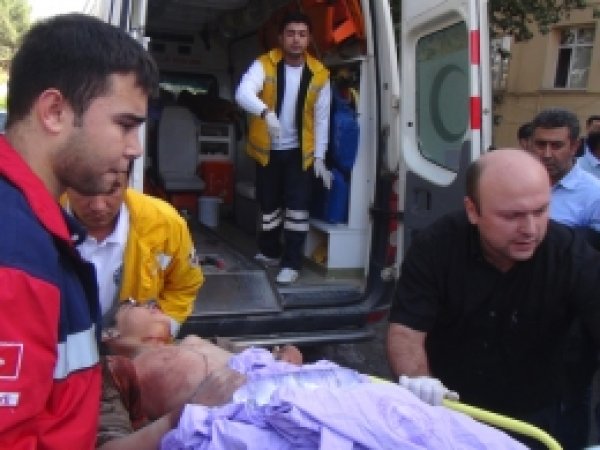 Savaş Uçakları Resulayn'ı Bombaladı: 6 Ölü