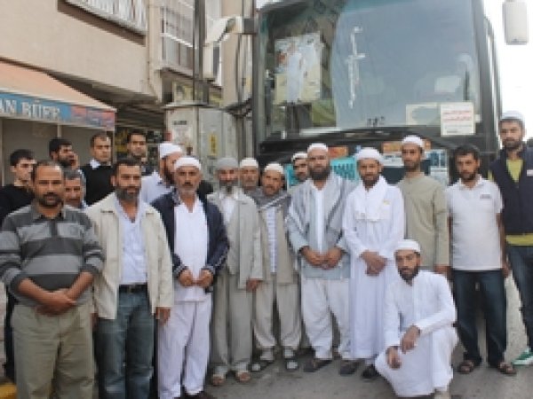 Diyarbakır'dan Karayolu ile Giden Hacılar Döndü