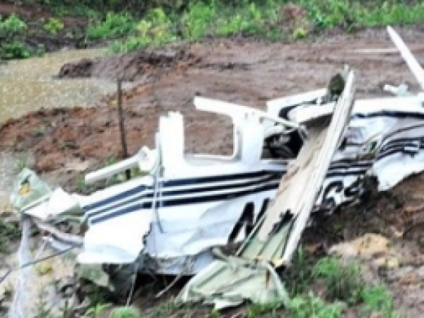 Mississippi'de Küçük Uçak Düştü: 3 Ölü
