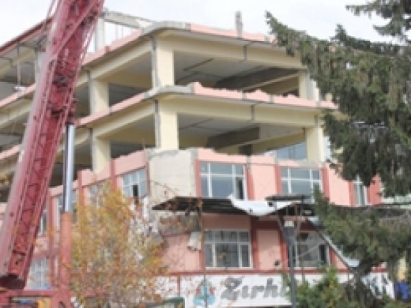 Yıkımlar Artık Daha Modern Yapılıyor