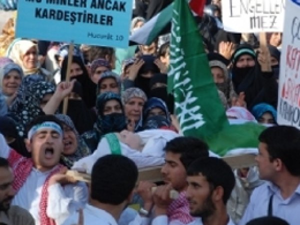 Kayseri ve Adana'da, İsrail Terörü Protesto Edildi