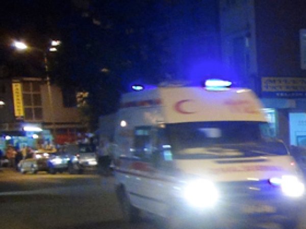 Bitlis'te Kavga: 10 Yaralı