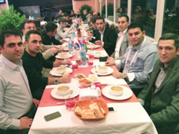 Mersinli Sanayiciler Bakü'de