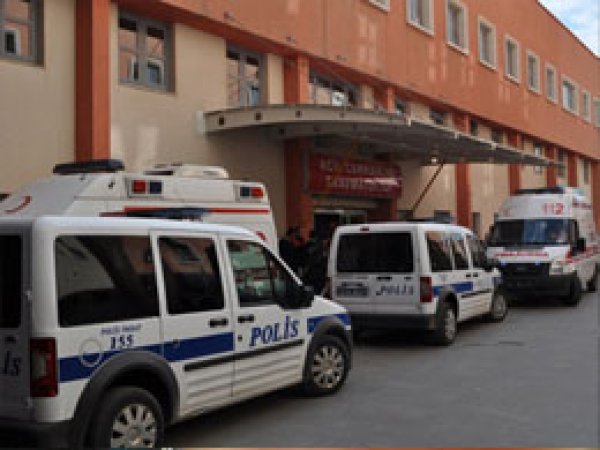 Polise Silahlı Saldırı