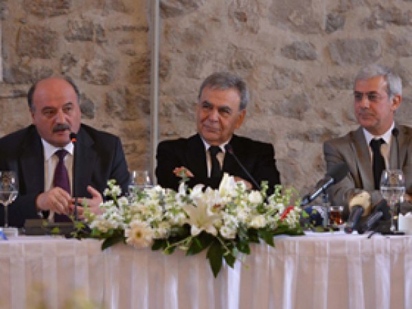 İzmir Körfezi ve Limanı Rehabilitasyon Projesi Tanıtıldı