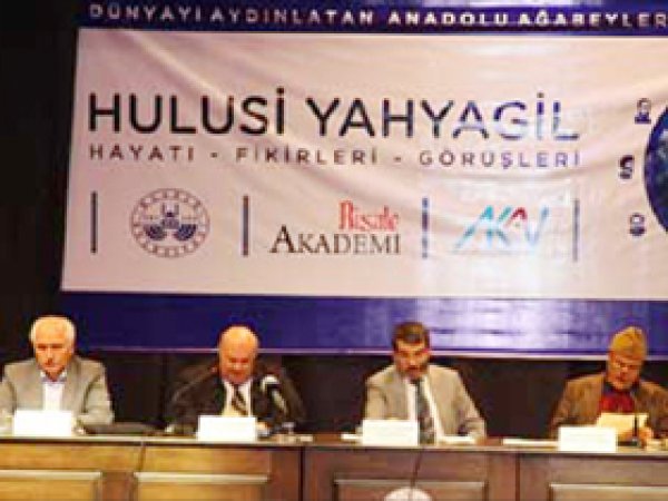 Üstad'ın Talebelerinden Hulisi Efendi Adına Panel