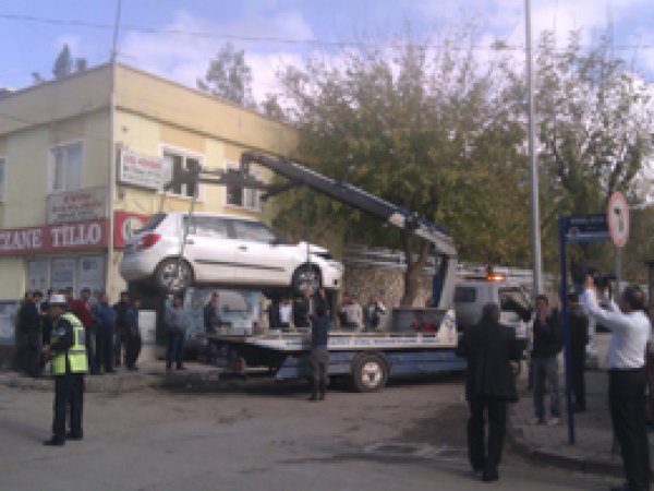 Siirt'te Maddi Hasarlı Trafik Kazası