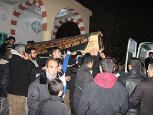 Oğlunu Göremeyen Şerife Anne, Ebediyete Uğurlandı