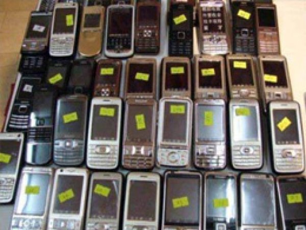 Şırnak'ta Kaçak Cep Telefonu Yakalandı