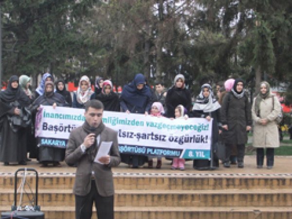 Başörtüsünde Herkes İçin Özgürlük