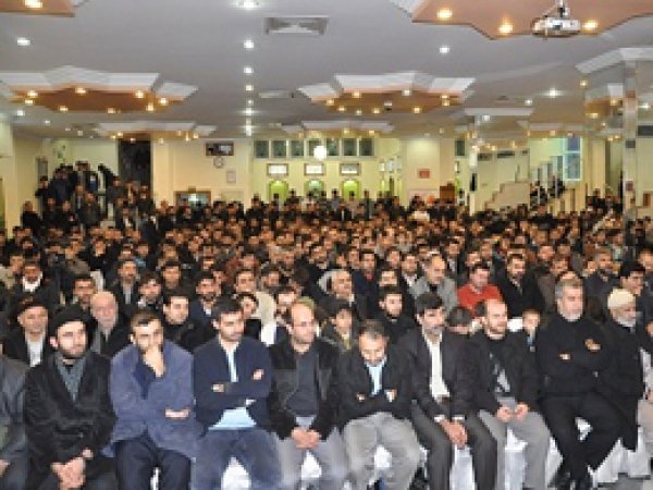 'Bu Asrın Muhacirlerine Selam Olsun'