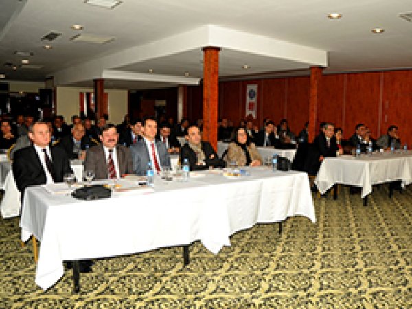 Büyükşehir Yasası Tartışıldı 