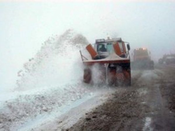 Ağrı-Erzurum Yolu Ulaşıma Kapandı