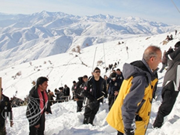 Bitlis'te Kaybolan İki Amcaoğlunun Cesedine Ulaşıldı