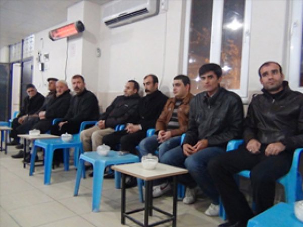 Sahipsiz Cenazeye Mahalleli Sahip Çıktı