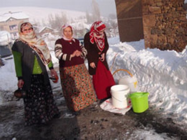 Muş'ta Su Kesintileri Halkı Bezdirdi