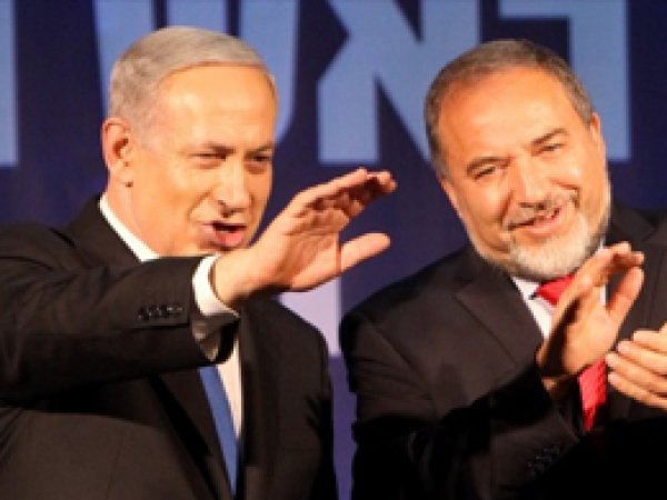Zafer Sarhoşu Netenyahu 'İlk İşimiz İran' Dedi