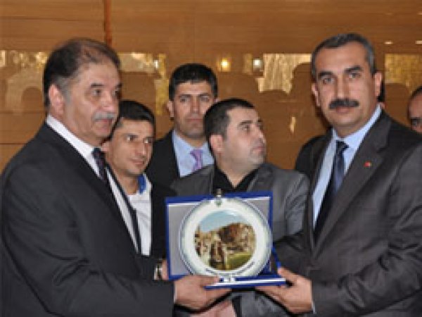 Nasıroğlu'ndan İhracatın Önünü Açan Hamle