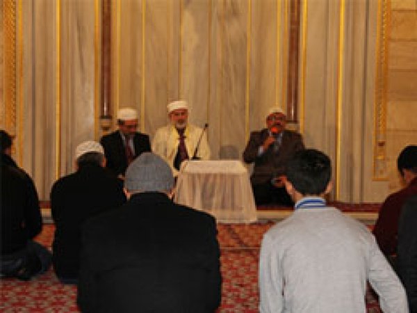 Adanalılar Mevlid Kandilini Camilerde İhya Etti