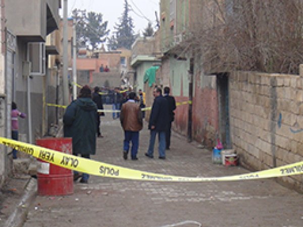 Ceylanpınar'da Bir Eve Roketatar Mermisi İsabet Etti