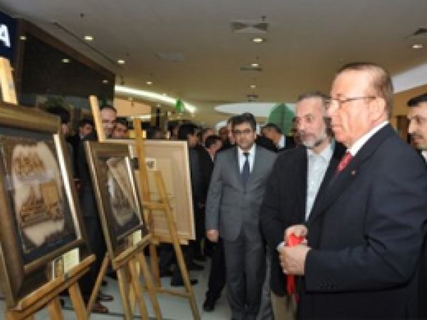 İslami Levha Sanatları Sergisi Açıldı