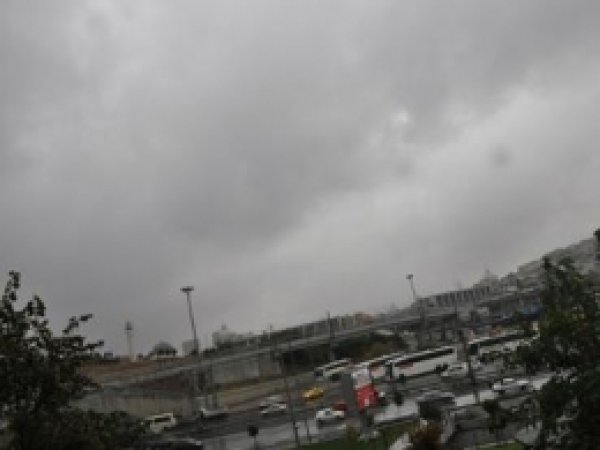 İstanbul Yoğun Yağışın Etkisi Altında  