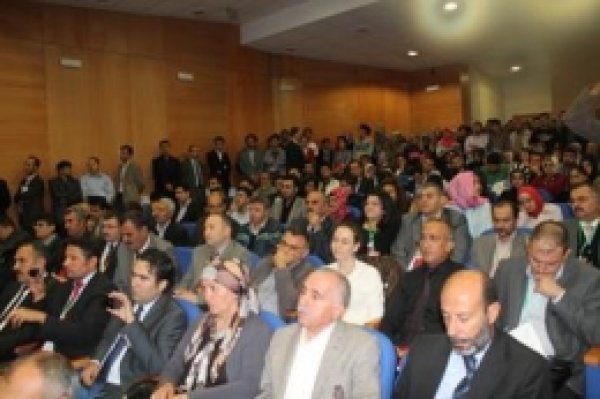 Bingöl'de Alevilik Sempozyumu Başladı