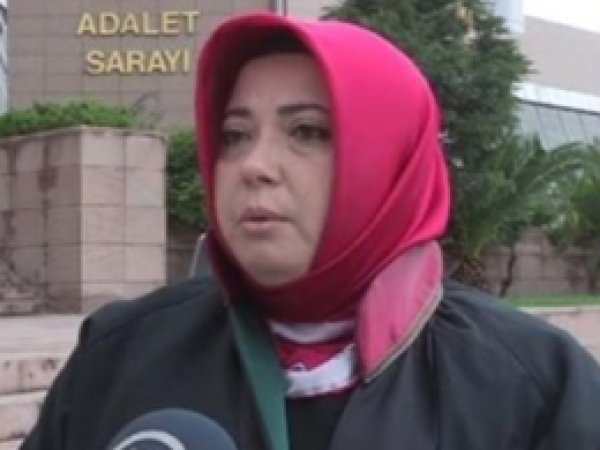 Başörtüsü Mağduru 28 Şubat Tecrübesini Anlattı
