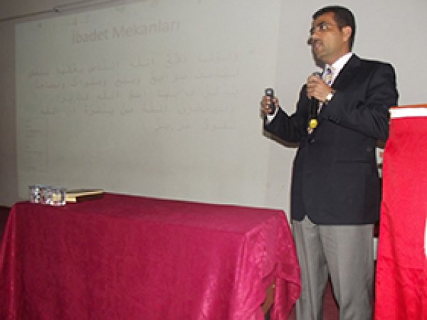 Müftü Kılıç: Kadınları Mescitlerinden Alıkoymayın