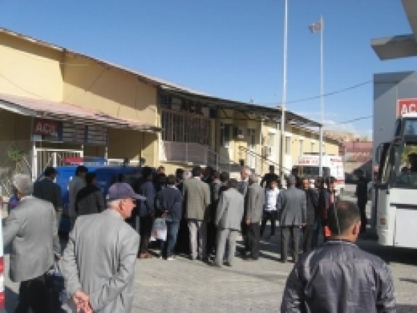Erciş'te Kardeş Kavgası: 1 Ölü