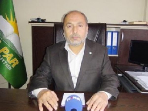 'Başörtüsü Tüm Kurumlarda Serbest Bırakılsın'