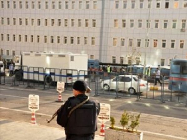 Siirt KCK Davası'nda 2 Tahliye