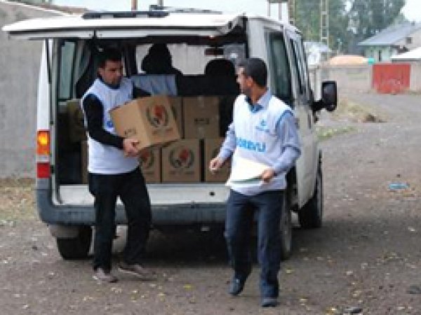 Ağrı Mustazaflar Cemiyeti'nden 65 Aileye Yardım