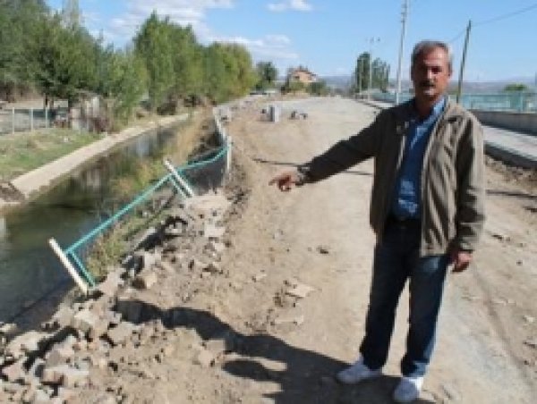 Bingöl'de Sorunlar İle Boğuşan Mahalle