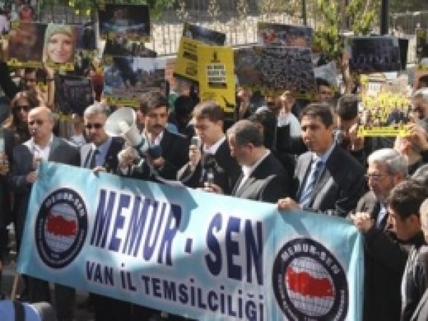 Mısır Darbecileri Van'da Kınandı