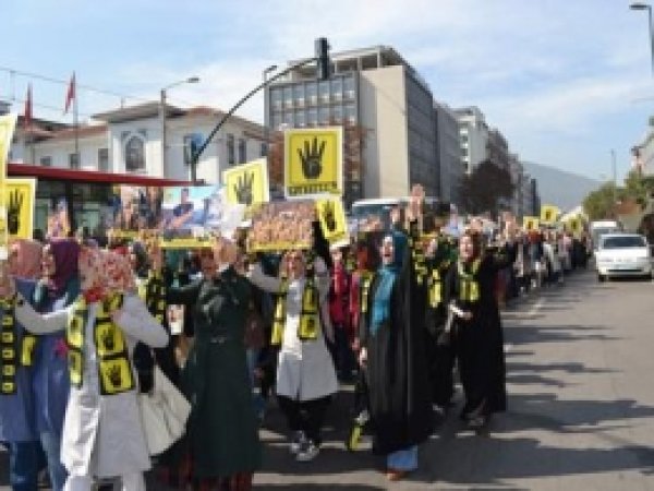 Bursalılar Mısır İçin Yürüdü