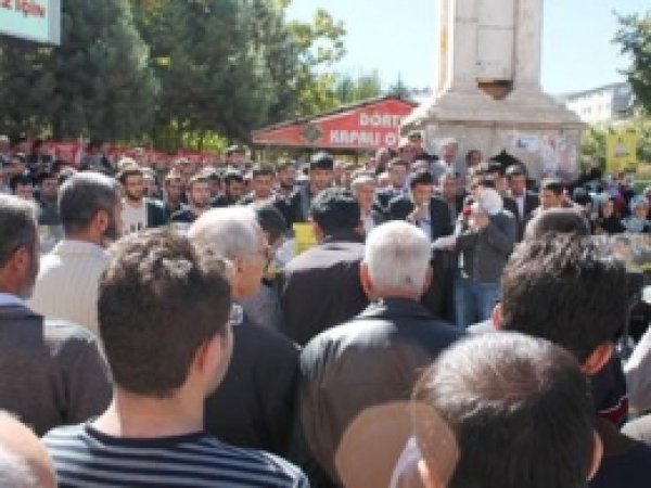 100. Günde Darbeye Lanet Okundu