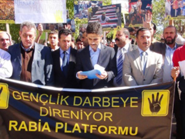 Darbenin 100. Gününde Şırnak'ta R4BİA Yürüyüşü