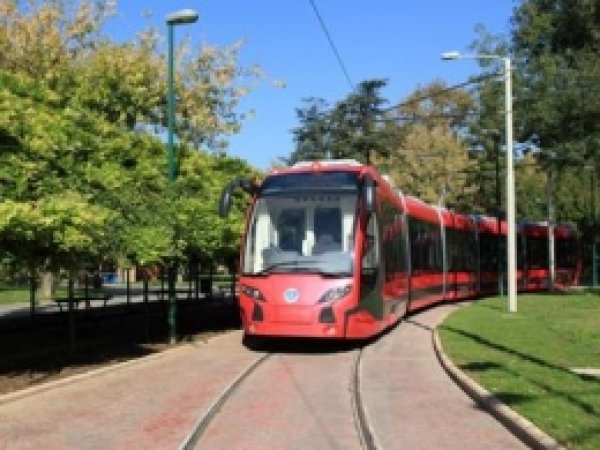 Türkiye'nin ilk Yerli Tramvayı Seferlere Başladı