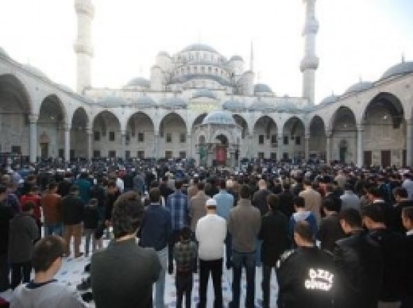 Onbinler Sultanahmet'te Buluştu