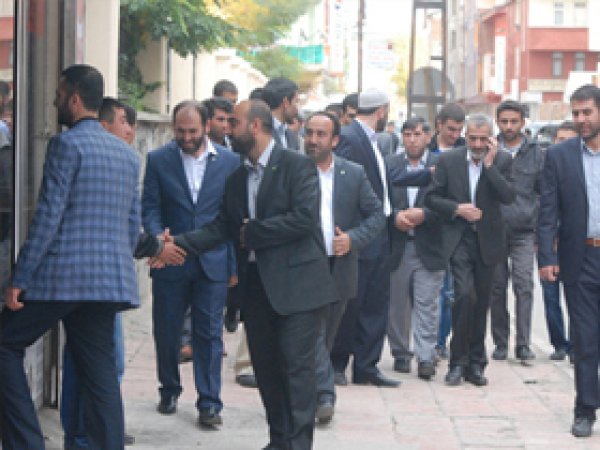 HÜDA PAR ve STK'lar Halkla Bayramlaştı