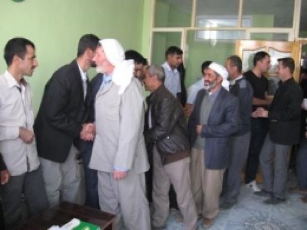 Hüda Par İdil'de Halkla Bayramlaştı