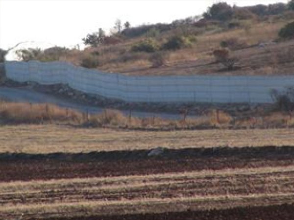 Bir Duvar da Afrin-Kilis Sınırına Örüldü!